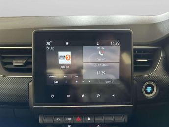 Renault Arkana 1.6 E-TECH Iconic SUV 5dr Petrol Hybrid Auto 2WD Euro 6 (s/s) (1