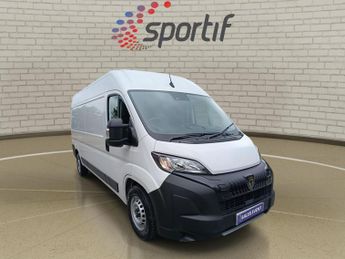 Peugeot Boxer 2.2 BlueHDi 335 Professional Panel Van 5dr Diesel EAT8 L3 H2 Eur