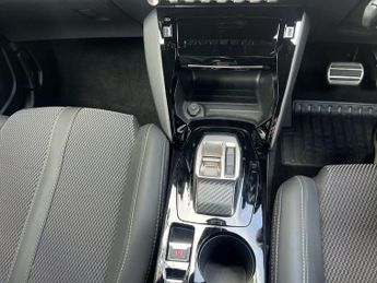 Peugeot 2008 1.2 GT SUV 5dr Petrol Hybrid e-DSC6 Euro 6 (s/s) (145 ps)