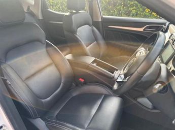 MG MG ZS 44.5kWh Exclusive Auto 5dr