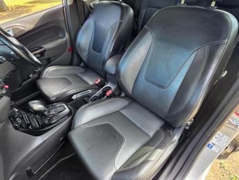 Ford Fiesta 1.0T EcoBoost Titanium Powershift Euro 6 5dr