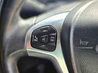 Ford Fiesta 1.0T EcoBoost Titanium Powershift Euro 6 5dr