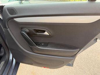Volkswagen CC 2.0 TDI BlueMotion Tech DSG Euro 5 (s/s) 4dr