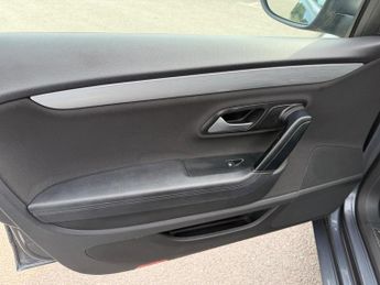Volkswagen CC 2.0 TDI BlueMotion Tech DSG Euro 5 (s/s) 4dr