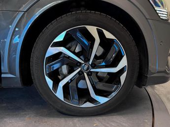 Audi e-tron 55 Black Edition SUV 5dr Electric Auto quattro 95kWh (11kW Charg