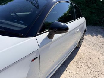 Audi A1 1.4 TFSI S line Style Edition S Tronic Euro 5 (s/s) 3dr