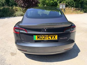 Tesla Model 3 (Dual Motor) Performance Auto 4WDE 4dr (Performance Upgrade)