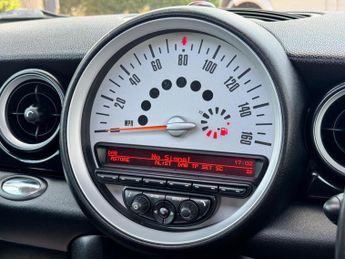 MINI Hatch 1.6 Cooper Steptronic Euro 5 3dr