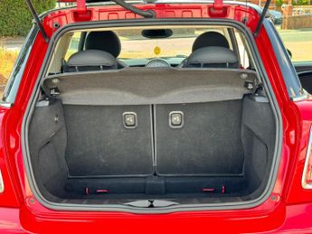 MINI Hatch 1.6 Cooper Steptronic Euro 5 3dr