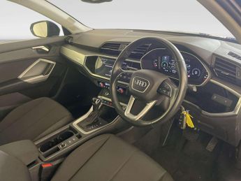 Audi Q3 1.4 TFSIe 45 Technik SUV 5dr Petrol Plug-in Hybrid S Tronic Euro