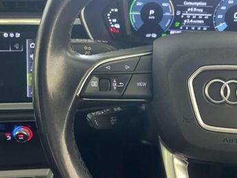 Audi Q3 1.4 TFSIe 45 Technik SUV 5dr Petrol Plug-in Hybrid S Tronic Euro