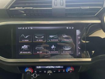 Audi Q3 1.4 TFSIe 45 Technik SUV 5dr Petrol Plug-in Hybrid S Tronic Euro