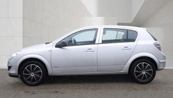 Vauxhall Astra 1.8 VVT Club Auto Euro 5 5dr