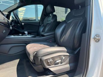 AUDI Q7 3.0 TDI V6 S line SUV 5dr Diesel Tiptronic quattro Euro 6 (s/s) 