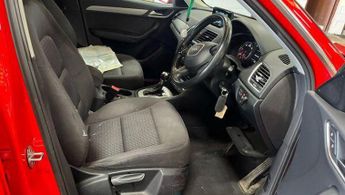 AUDI Q3 2.0 TDI SE SUV 5dr Diesel S Tronic quattro Euro 5 (s/s) (177 ps)