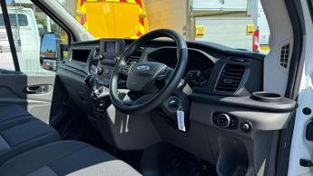 Ford Transit 2.0 350 EcoBlue Leader Luton 3dr Diesel Manual RWD L3 Euro 6 (s/