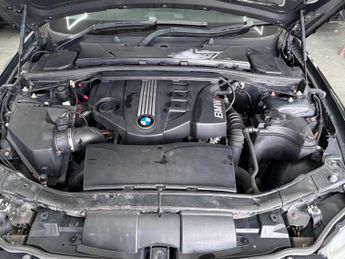 BMW 3 Series 2.0 318d M Sport Steptronic Euro 5 4dr