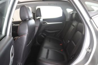 MG MG ZS 51.1kWh Trophy Auto 5dr