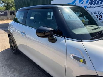 MINI Electric Hatch Cooper SE 32.6kWh Level 2 Auto 3dr