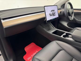 Tesla Model Y (Dual Motor) Long Range Auto 4WDE 5dr