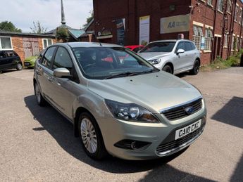 Ford Focus 1.6 Titanium 5dr