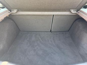 Ford Focus 1.6 Titanium 5dr