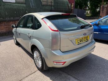 Ford Focus 1.6 Titanium 5dr