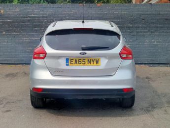 Ford Focus 1.0T EcoBoost Zetec Euro 6 (s/s) 5dr