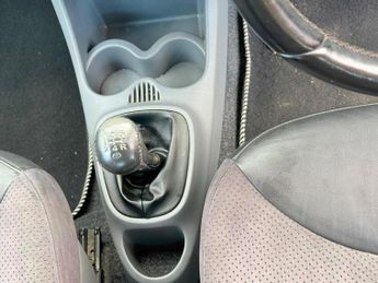 Toyota AYGO 1.0 VVT-i Platinum Euro 4 3dr