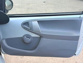Toyota AYGO 1.0 VVT-i Platinum Euro 4 3dr