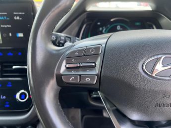 Hyundai IONIQ 1.6 h-GDi Premium SE DCT Euro 6 (s/s) 5dr
