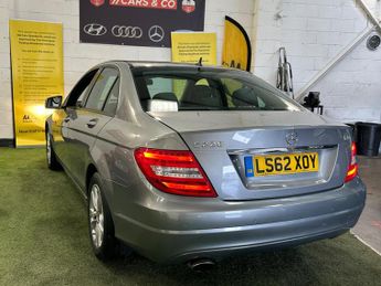 Mercedes-Benz C Class 2.1 C220 CDI BlueEfficiency Executive SE G-Tronic+ Euro 5 (s/s) 