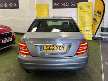 Mercedes-Benz C Class 2.1 C220 CDI BlueEfficiency Executive SE G-Tronic+ Euro 5 (s/s) 