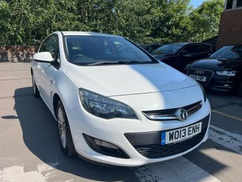 Vauxhall Astra 1.7 CDTi ecoFLEX Energy Euro 5 5dr