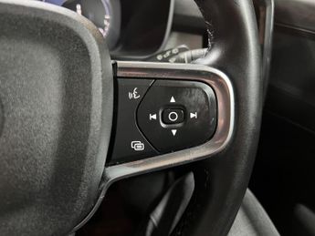 Volvo XC40 1.5h T4 Recharge 10.7kWh Inscription Expression Auto Euro 6 (s/s