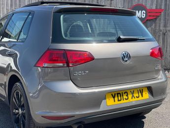 Volkswagen Golf 1.6 TDI BlueMotion Tech SE DSG Euro 5 (s/s) 5dr