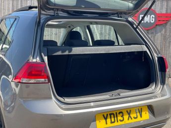 Volkswagen Golf 1.6 TDI BlueMotion Tech SE DSG Euro 5 (s/s) 5dr