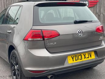 Volkswagen Golf 1.6 TDI BlueMotion Tech SE DSG Euro 5 (s/s) 5dr