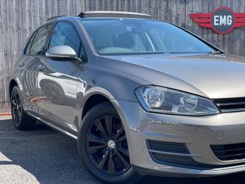 Volkswagen Golf 1.6 TDI BlueMotion Tech SE DSG Euro 5 (s/s) 5dr