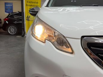 Peugeot 2008 1.6 e-HDi Allure EGC Euro 5 (s/s) 5dr
