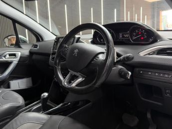 Peugeot 2008 1.6 e-HDi Allure EGC Euro 5 (s/s) 5dr