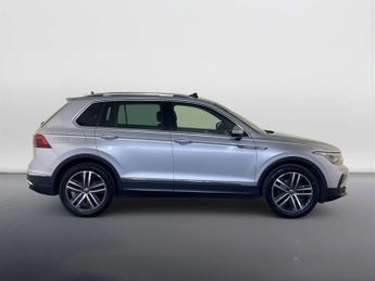 Volkswagen Tiguan 1.5 TSI Elegance SUV 5dr Petrol DSG Euro 6 (s/s) (150 ps)
