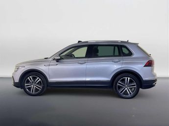 Volkswagen Tiguan 1.5 TSI Elegance SUV 5dr Petrol DSG Euro 6 (s/s) (150 ps)