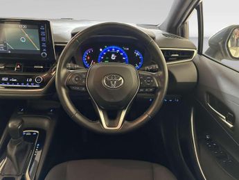Toyota Corolla 1.8 VVT-h Icon Tech Hatchback 5dr Petrol Hybrid CVT Euro 6 (s/s)