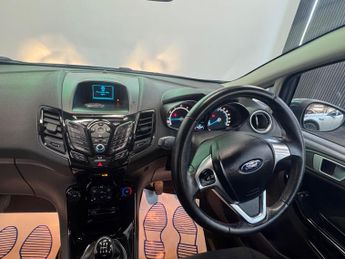 Ford Fiesta 1.0T EcoBoost Zetec Euro 6 (s/s) 5dr