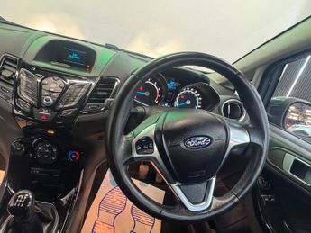 Ford Fiesta 1.0T EcoBoost Zetec Euro 6 (s/s) 5dr