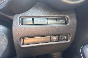 Nissan Juke 1.0 DiG-T 114 N-Connecta 5dr DCT