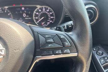 Nissan Juke 1.0 DiG-T 114 N-Connecta 5dr DCT