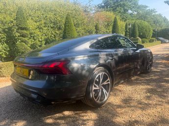 Audi e-tron GT 93.4kWh Auto quattro 4dr
