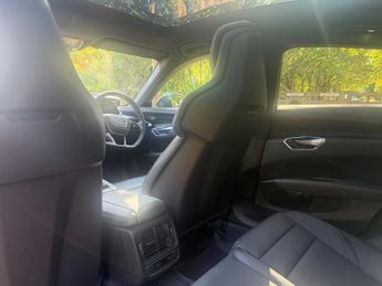 Audi e-tron GT 93.4kWh Auto quattro 4dr